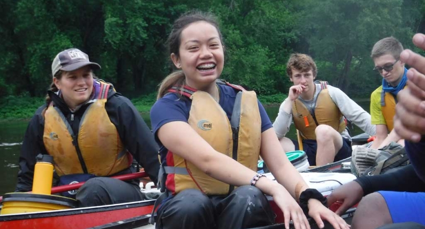 teens canoeing trip near philadelphia 